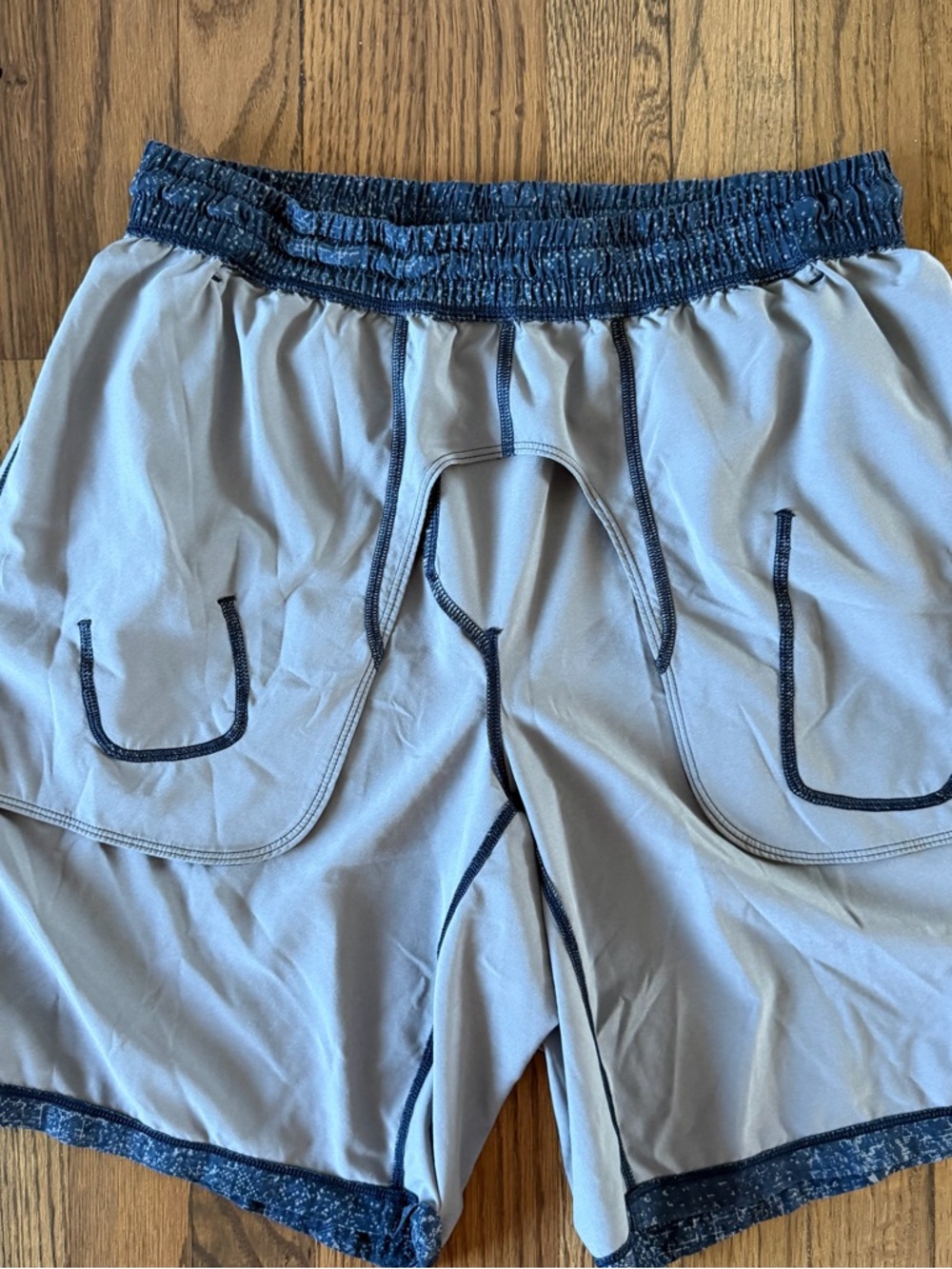 Lululemon Men's Pace Breaker Linerless Short Blue Multi Size M - Picture 14 of 15